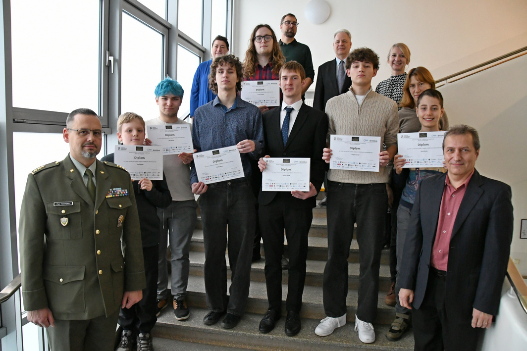 Vyhlášení výsledků Soutěže v kybernetické bezpečnosti - Junior Centrum Excelence kybernetické bezpečnosti